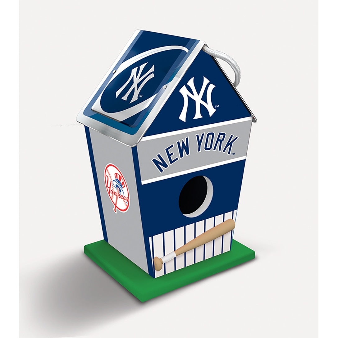 New York Yankees Birdhouse