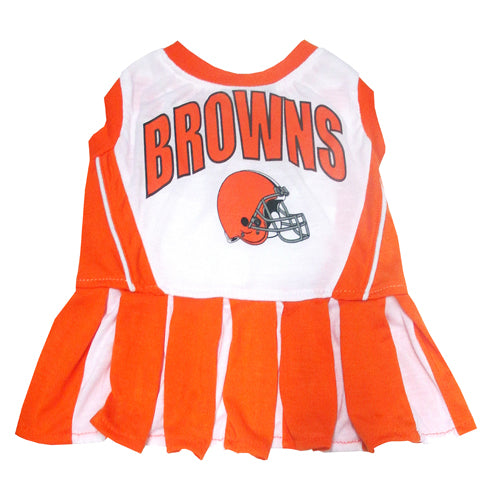 CLEVELAND BROWNS CHEERLEADER