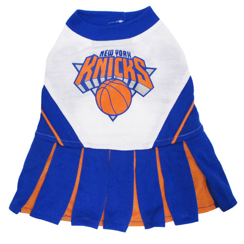 NEW YORK KNICKS CHEERLEADER